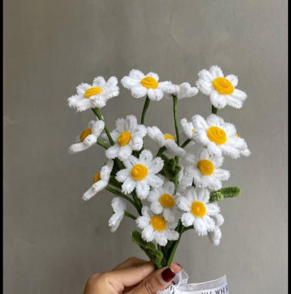 Safed Sitaare Chaandni Guldasta - Bloom Forever Studio